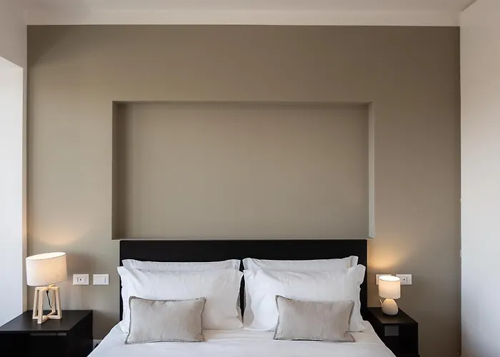 Amazing Via Parigi Apartment Rome