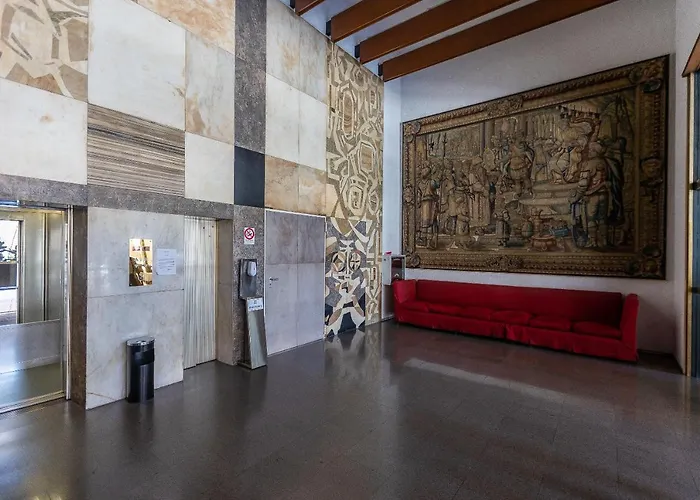 Amazing Via Parigi Apartment Rome