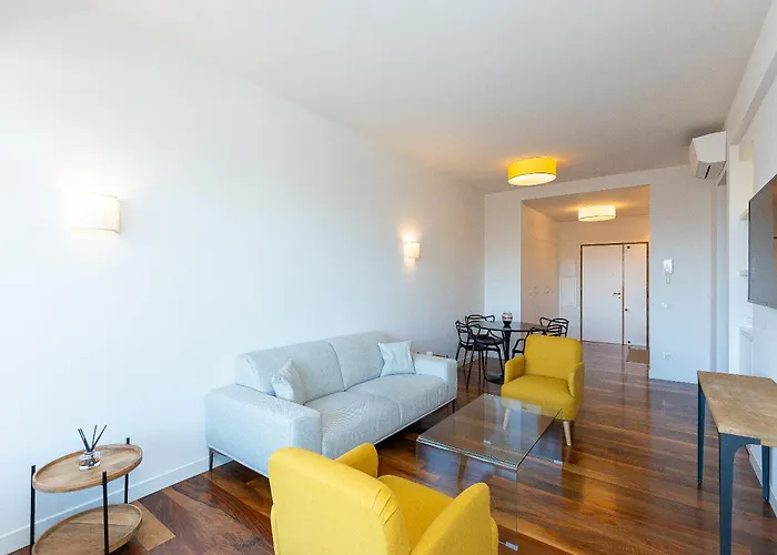 Amazing Via Parigi Apartment Rome